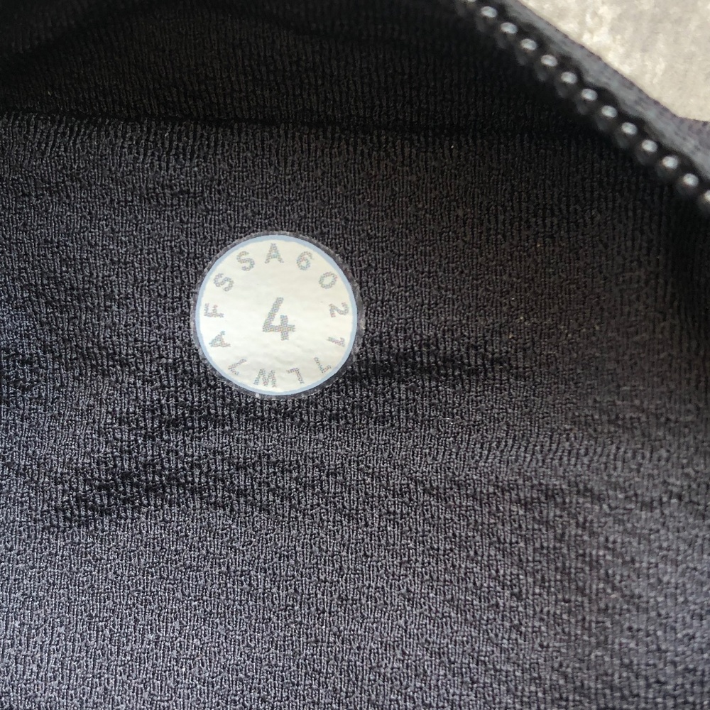 Lululemon Speed Short - Picture 6 of 8
